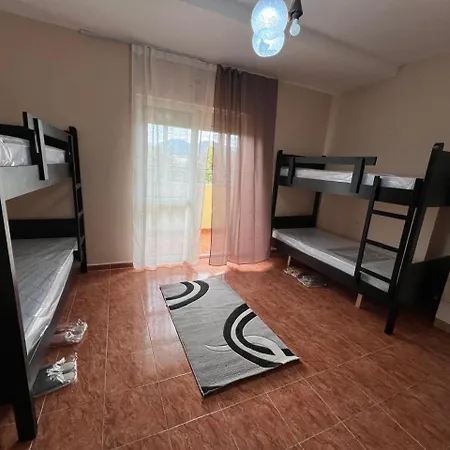 Open Door بيت شباب تيرانا