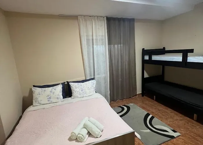 Hostel Open Door Tirana